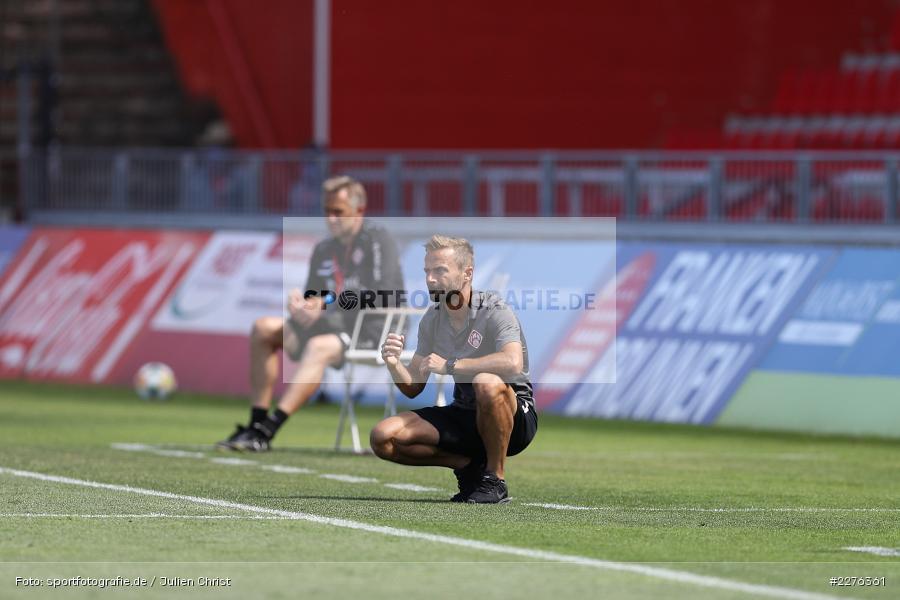 Michael Schiele, FLYERALARM Arena, Würzburg, 04.07.2020, DFB, sport, action, Fussball, Juli 2020, 3. Liga, Hallescher FC, FC Würzburger Kickers - Bild-ID: 2276361