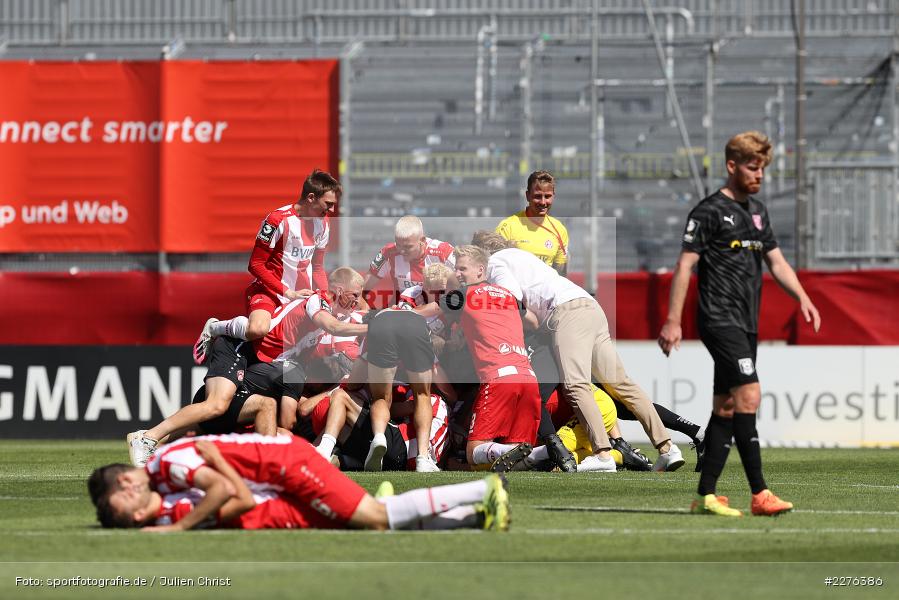 Daniel Sauer, Luca Pfeiffer, Robert Herrmann, Maximilian Breunig, FLYERALARM Arena, Würzburg, 04.07.2020, DFB, sport, action, Fussball, Juli 2020, 3. Liga, Hallescher FC, FC Würzburger Kickers - Bild-ID: 2276386 Daniel Sauer, Luca Pfeiffer, Robert Herrmann, Maximilian Breunig, FLYERALARM Arena, Würzburg, 04.07.2020, DFB, sport, action, Fussball, Juli 2020, 3. Liga, Hallescher FC, FC Würzburger Kickers - Bild-ID: 2276386