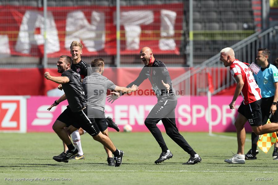 Markus Sinn, Johannes Kraus, Philipp Eckart, Niklas Hoffmann, Robert Wulnikowski, Michael Schiele, FLYERALARM Arena, Würzburg, 04.07.2020, DFB, sport, action, Fussball, Juli 2020, 3. Liga, Hallescher FC, FC Würzburger Kickers - Bild-ID: 2276390 Markus Sinn, Johannes Kraus, Philipp Eckart, Niklas Hoffmann, Robert Wulnikowski, Michael Schiele, FLYERALARM Arena, Würzburg, 04.07.2020, DFB, sport, action, Fussball, Juli 2020, 3. Liga, Hallescher FC, FC Würzburger Kickers - Bild-ID: 2276390
