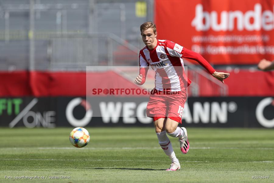 Maximilian Breunig, FLYERALARM Arena, Würzburg, 04.07.2020, DFB, sport, action, Fussball, Juli 2020, 3. Liga, Hallescher FC, FC Würzburger Kickers - Bild-ID: 2276399