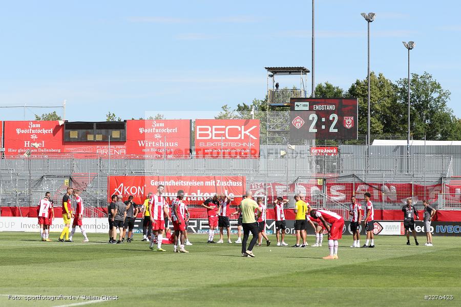 Thorsten Fischer, Endstand, Anzeigetafel, FLYERALARM Arena, Würzburg, 04.07.2020, DFB, sport, action, Fussball, Juli 2020, 3. Liga, Hallescher FC, FC Würzburger Kickers - Bild-ID: 2276423