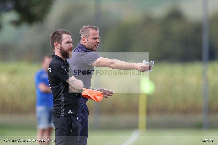 Trainer, gibt Anweisungen, Carsten Lanik, Fussball, 02.08.2020, Bezirksfreundschaftsspiele, TSV Unterpleichfeld, TSV Retzbach - Bild-ID: 2276931