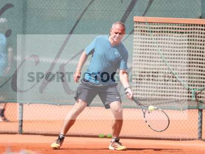 Fotos von TC Wiesenfeld - ASV Neumarkt auf sportfotografie.de