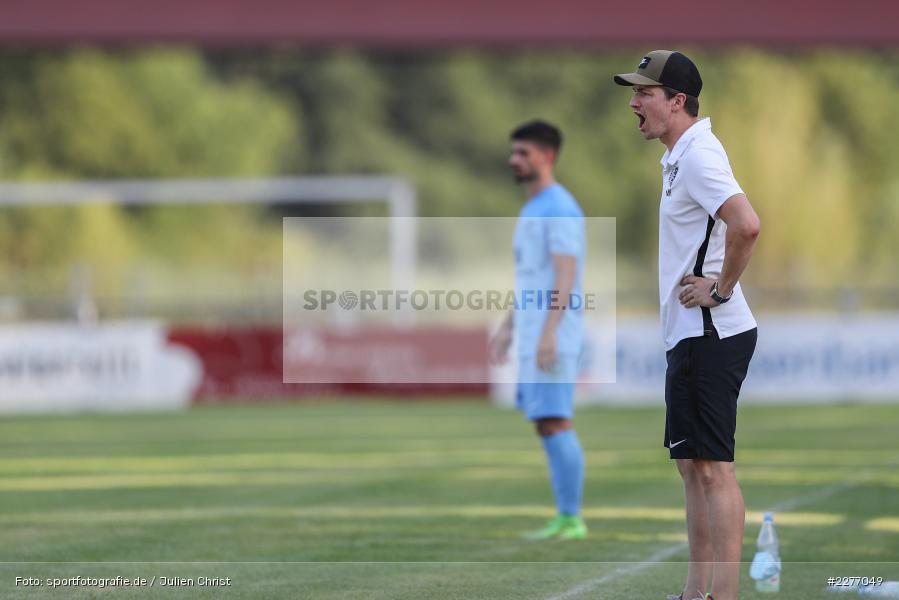 Trainer, gibt Anweisungen, Markus Köhler, Bayernliga Nord, Landesliga Nordwest, 08.08.2020, Landesfreundschaftsspiele, SV Vatan Spor Aschaffenburg, TSV Karlburg - Bild-ID: 2277049