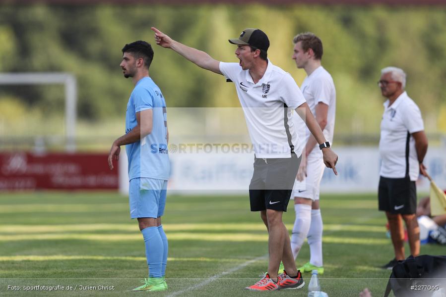 gibt Anweisungen, Markus Köhler, Bayernliga Nord, Landesliga Nordwest, 08.08.2020, Landesfreundschaftsspiele, SV Vatan Spor Aschaffenburg, TSV Karlburg - Bild-ID: 2277065
