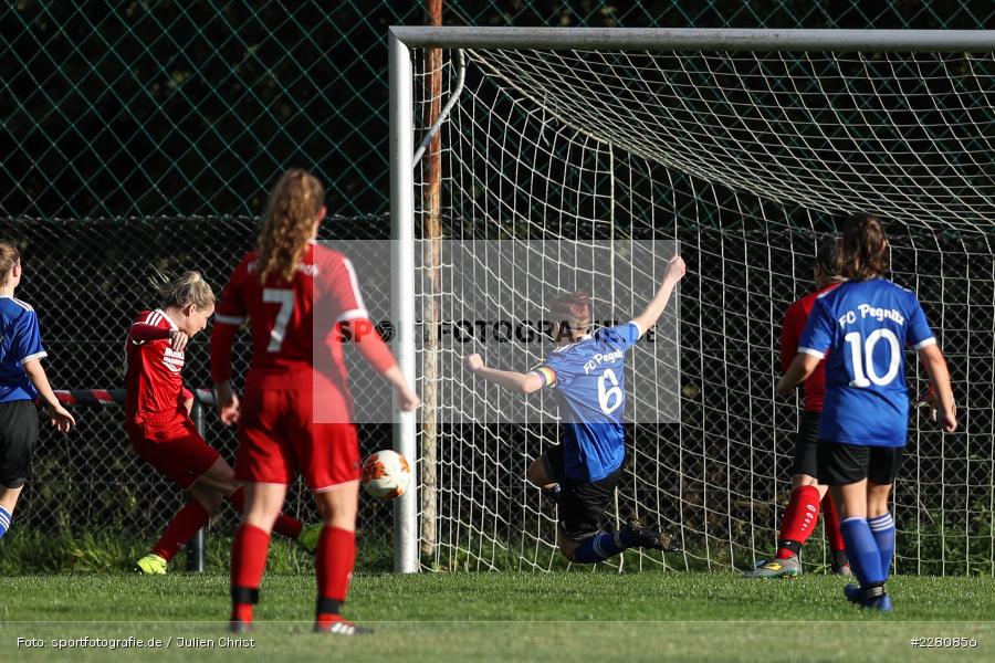 Deborah Bauer, Marie Theres Franz, Sportgelände, Karsbach, 03.10.2020, sport, action, Fussball, Landesliga Frauen, Oktober 2020, FC Pegnitz, FC Karsbach - Bild-ID: 2280856