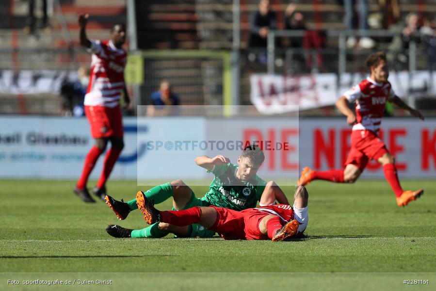 Dominic Baumann, Maximilian Bauer, FLYERALARM Arena, Würzburg, 04.10.2020, DFL, sport, action, Fussball, Deutschland, Oktober 2020, Saison 2020/2021, Bundesliga, 2. Bundesliga, SpVgg Greuther Fürth, FC Würzburger Kickers - Bild-ID: 2281161 Dominic Baumann, Maximilian Bauer, FLYERALARM Arena, Würzburg, 04.10.2020, DFL, sport, action, Fussball, Deutschland, Oktober 2020, Saison 2020/2021, Bundesliga, 2. Bundesliga, SpVgg Greuther Fürth, FC Würzburger Kickers - Bild-ID: 2281161
