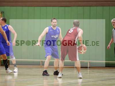 Fotos von TSV Karlstadt - DJK Schweinfurt 2 auf sportfotografie.de