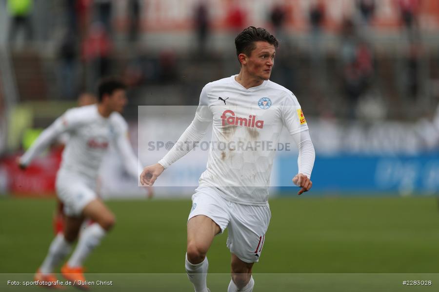 Fabian Reese, FLYERALARM Arena, Würzburg, 18.10.2020, sport, action, Saison 2020/2021, soccer, sports, 2. Bundesliga, Deutschland, Oktober 2020, KSV, Holstein Kiel, FC Würzburger Kickers - Bild-ID: 2283028