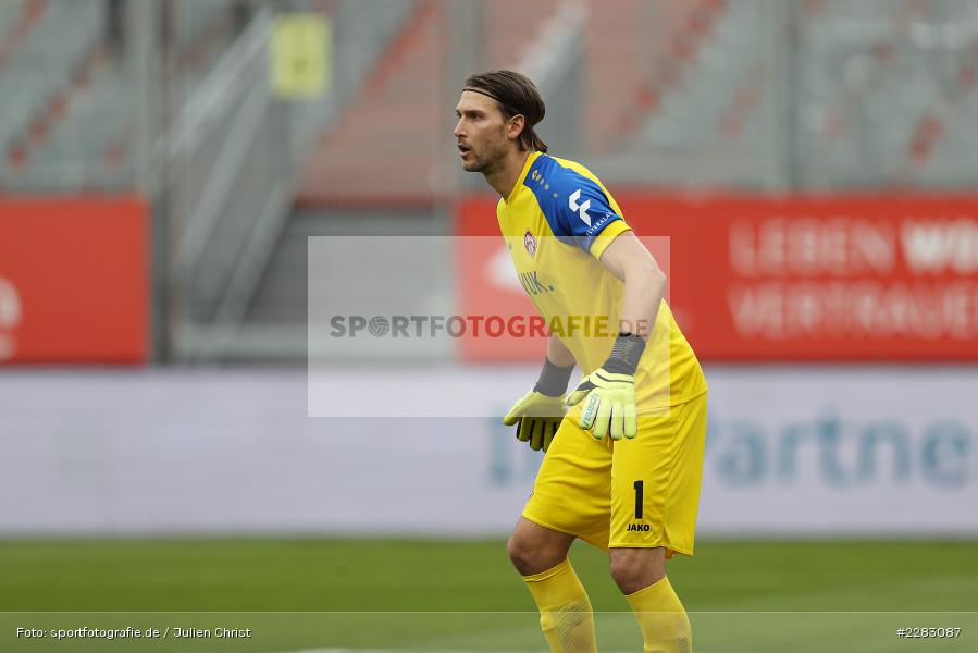 Fabian Giefer, FLYERALARM Arena, Würzburg, 18.10.2020, sport, action, Saison 2020/2021, soccer, sports, 2. Bundesliga, Deutschland, Oktober 2020, KSV, Holstein Kiel, FC Würzburger Kickers - Bild-ID: 2283087 Fabian Giefer, FLYERALARM Arena, Würzburg, 18.10.2020, sport, action, Saison 2020/2021, soccer, sports, 2. Bundesliga, Deutschland, Oktober 2020, KSV, Holstein Kiel, FC Würzburger Kickers - Bild-ID: 2283087