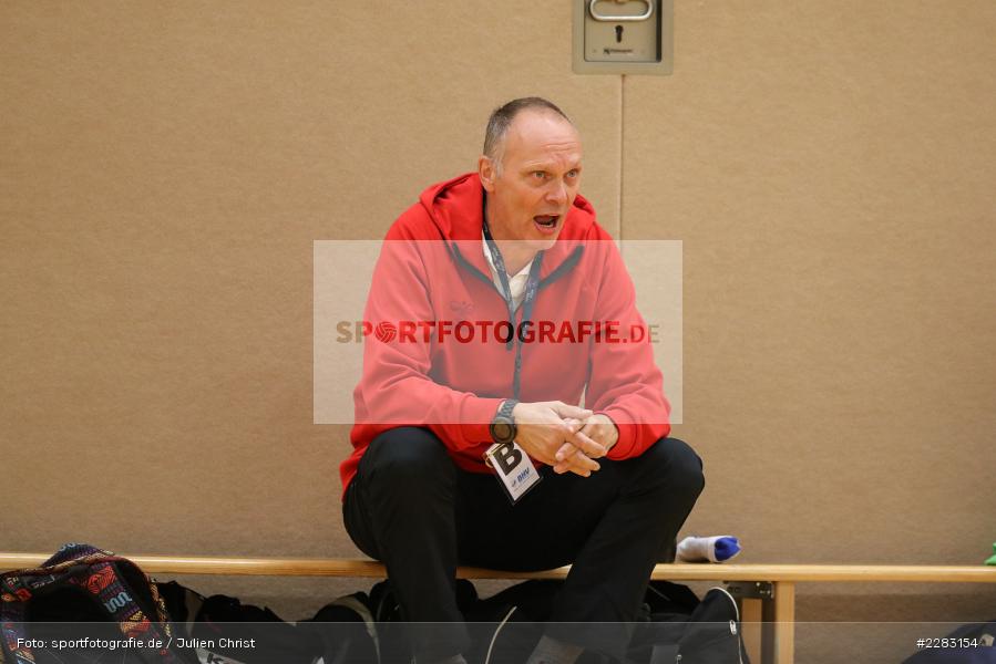 Klaus Sieß, Raiffeisen-Sporthalle, Thüngersheim, 18.10.2020, sport, action, Saison 2020/2021, Handball, sports, Bezirksliga Herren, Deutschland, Oktober 2020, TSV Karlstadt, HSV Thüngersheim - Bild-ID: 2283154