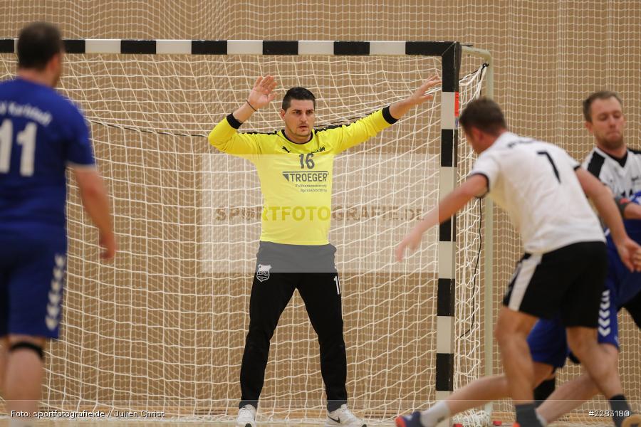 Adrian Chidovet, Raiffeisen-Sporthalle, Thüngersheim, 18.10.2020, sport, action, Saison 2020/2021, Handball, sports, Bezirksliga Herren, Deutschland, Oktober 2020, TSV Karlstadt, HSV Thüngersheim - Bild-ID: 2283180 Adrian Chidovet, Raiffeisen-Sporthalle, Thüngersheim, 18.10.2020, sport, action, Saison 2020/2021, Handball, sports, Bezirksliga Herren, Deutschland, Oktober 2020, TSV Karlstadt, HSV Thüngersheim - Bild-ID: 2283180