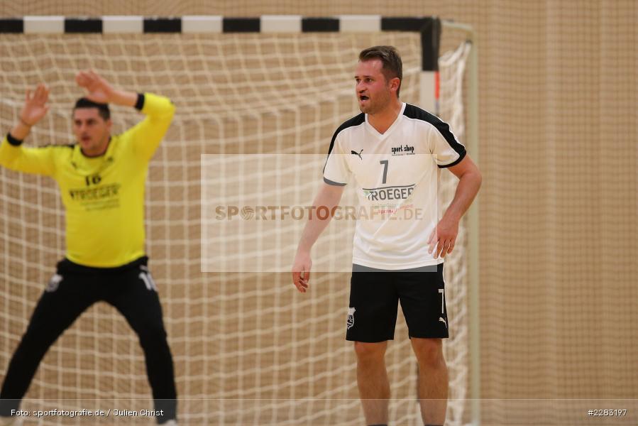 Michael Lutz, Raiffeisen-Sporthalle, Thüngersheim, 18.10.2020, sport, action, Saison 2020/2021, Handball, sports, Bezirksliga Herren, Deutschland, Oktober 2020, TSV Karlstadt, HSV Thüngersheim - Bild-ID: 2283197 Michael Lutz, Raiffeisen-Sporthalle, Thüngersheim, 18.10.2020, sport, action, Saison 2020/2021, Handball, sports, Bezirksliga Herren, Deutschland, Oktober 2020, TSV Karlstadt, HSV Thüngersheim - Bild-ID: 2283197