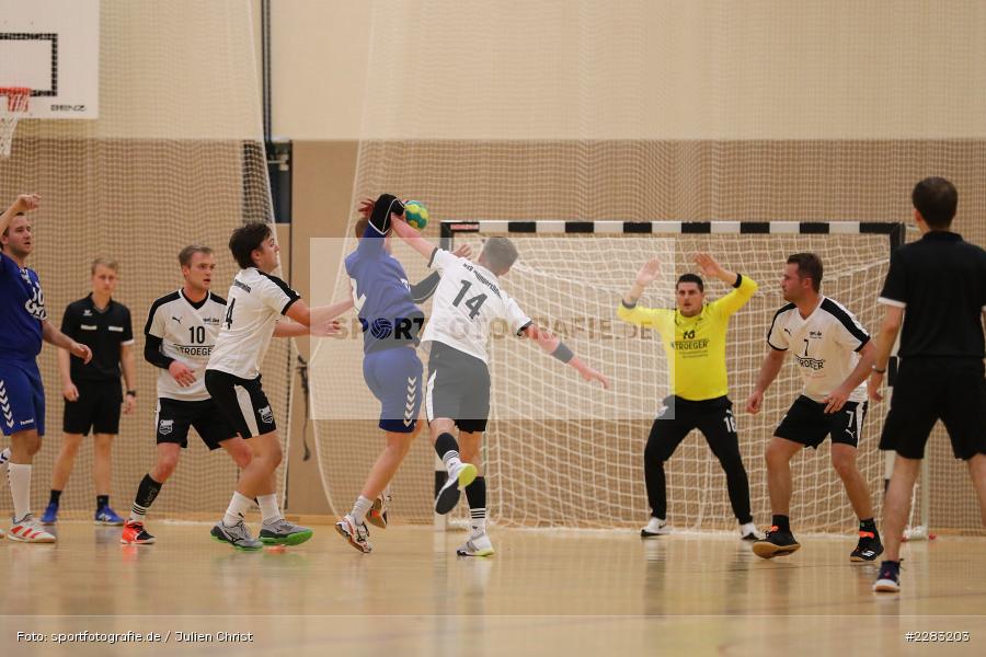 Hannes Blaumeiser, Sebastian Klüpfel, Raiffeisen-Sporthalle, Thüngersheim, 18.10.2020, sport, action, Saison 2020/2021, Handball, sports, Bezirksliga Herren, Deutschland, Oktober 2020, TSV Karlstadt, HSV Thüngersheim - Bild-ID: 2283203 Hannes Blaumeiser, Sebastian Klüpfel, Raiffeisen-Sporthalle, Thüngersheim, 18.10.2020, sport, action, Saison 2020/2021, Handball, sports, Bezirksliga Herren, Deutschland, Oktober 2020, TSV Karlstadt, HSV Thüngersheim - Bild-ID: 2283203
