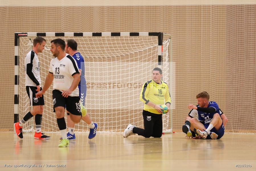 Adrian Chidovet, Raiffeisen-Sporthalle, Thüngersheim, 18.10.2020, sport, action, Saison 2020/2021, Handball, sports, Bezirksliga Herren, Deutschland, Oktober 2020, TSV Karlstadt, HSV Thüngersheim - Bild-ID: 2283216