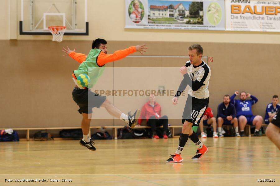 Alexander Klüpfel, Christian Dunst, Raiffeisen-Sporthalle, Thüngersheim, 18.10.2020, sport, action, Saison 2020/2021, Handball, sports, Bezirksliga Herren, Deutschland, Oktober 2020, TSV Karlstadt, HSV Thüngersheim - Bild-ID: 2283223 Alexander Klüpfel, Christian Dunst, Raiffeisen-Sporthalle, Thüngersheim, 18.10.2020, sport, action, Saison 2020/2021, Handball, sports, Bezirksliga Herren, Deutschland, Oktober 2020, TSV Karlstadt, HSV Thüngersheim - Bild-ID: 2283223