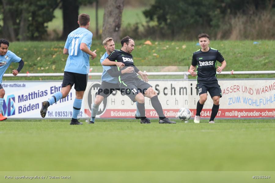 Felix Strohmenger, Carlo Bath, sports, sport, soccer, action, TuS Aschaffenburg-Leider, TSV Retzbach, Sportgelände, Saison 2019/2020, Retzbach, Oktober 2020, Deutschland, Bezirksliga Unterfranken West, 18.10.2020 - Bild-ID: 2283349