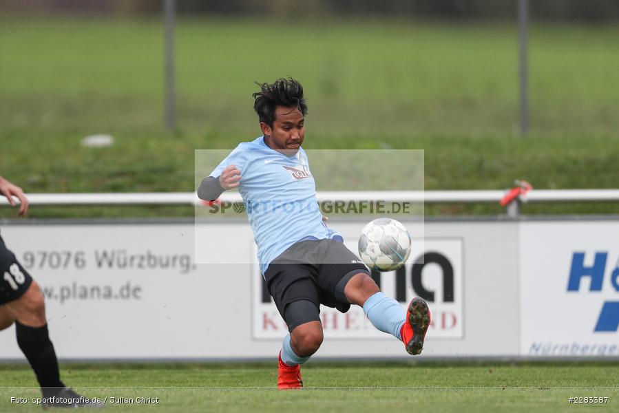Thawatchai Pimsai, sports, sport, soccer, action, TuS Aschaffenburg-Leider, TSV Retzbach, Sportgelände, Saison 2019/2020, Retzbach, Oktober 2020, Deutschland, Bezirksliga Unterfranken West, 18.10.2020 - Bild-ID: 2283387