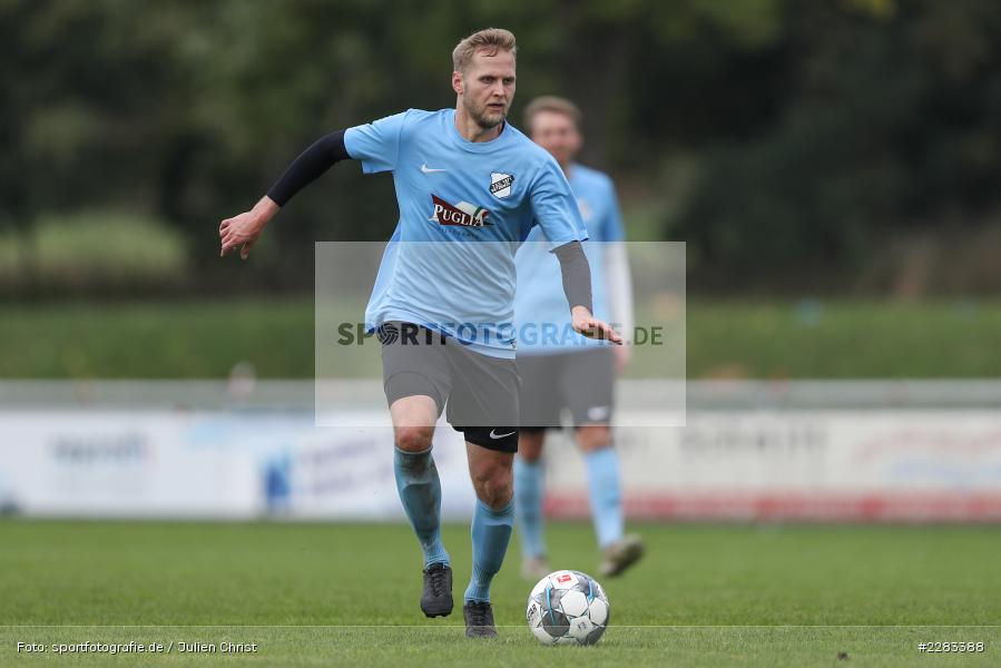 Felix Strohmenger, sports, sport, soccer, action, TuS Aschaffenburg-Leider, TSV Retzbach, Sportgelände, Saison 2019/2020, Retzbach, Oktober 2020, Deutschland, Bezirksliga Unterfranken West, 18.10.2020 - Bild-ID: 2283388 Felix Strohmenger, sports, sport, soccer, action, TuS Aschaffenburg-Leider, TSV Retzbach, Sportgelände, Saison 2019/2020, Retzbach, Oktober 2020, Deutschland, Bezirksliga Unterfranken West, 18.10.2020 - Bild-ID: 2283388