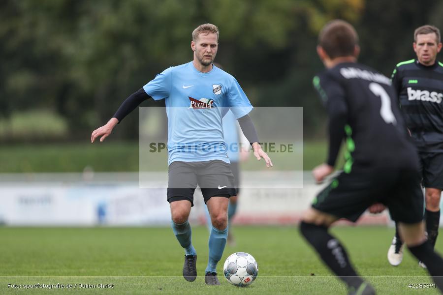 Felix Strohmenger, sports, sport, soccer, action, TuS Aschaffenburg-Leider, TSV Retzbach, Sportgelände, Saison 2019/2020, Retzbach, Oktober 2020, Deutschland, Bezirksliga Unterfranken West, 18.10.2020 - Bild-ID: 2283391