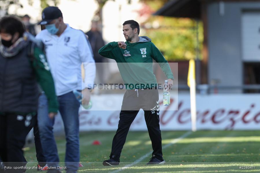 Trainer, Andreas Brendler, Sportgelände In der Au, Karlburg, 24.10.2020, BFV, sport, action, Fussball, Deutschland, Oktober 2020, Saison 2019/2020, Bayernliga Nord, TSV Grossbardorf, TSV Karlburg - Bild-ID: 2283477