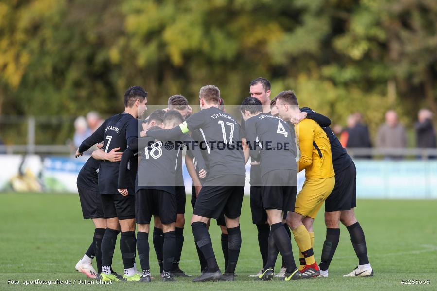 Mannschaftskreis, Sportgelände In der Au, Karlburg, 24.10.2020, BFV, sport, action, Fussball, Deutschland, Oktober 2020, Saison 2019/2020, Bayernliga Nord, TSV Grossbardorf, TSV Karlburg - Bild-ID: 2283663 Mannschaftskreis, Sportgelände In der Au, Karlburg, 24.10.2020, BFV, sport, action, Fussball, Deutschland, Oktober 2020, Saison 2019/2020, Bayernliga Nord, TSV Grossbardorf, TSV Karlburg - Bild-ID: 2283663