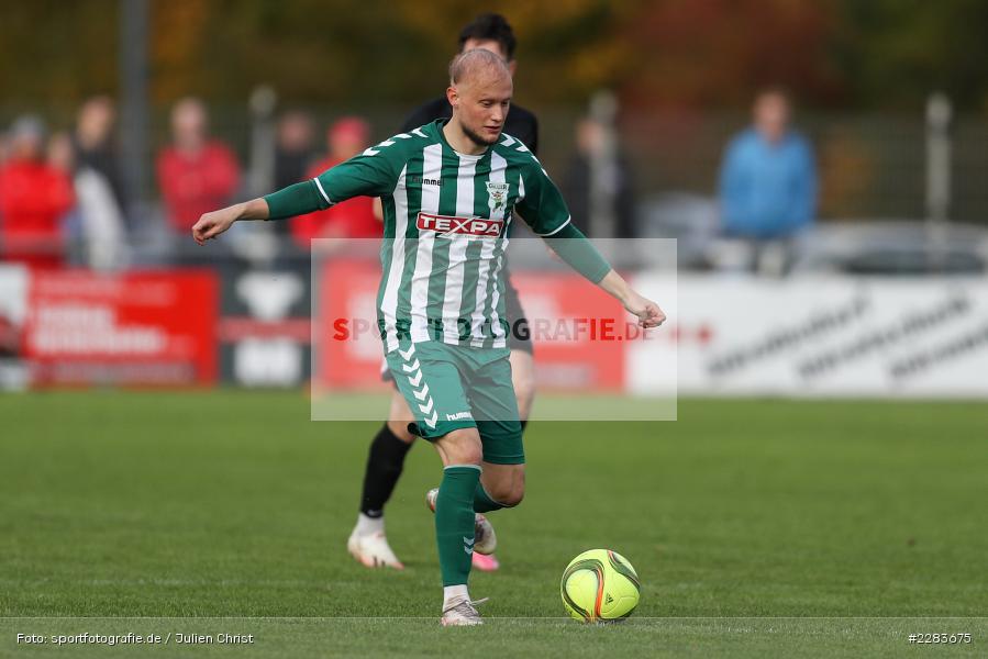 Maximilian Weiß, Sportgelände In der Au, Karlburg, 24.10.2020, BFV, sport, action, Fussball, Deutschland, Oktober 2020, Saison 2019/2020, Bayernliga Nord, TSV Grossbardorf, TSV Karlburg - Bild-ID: 2283675