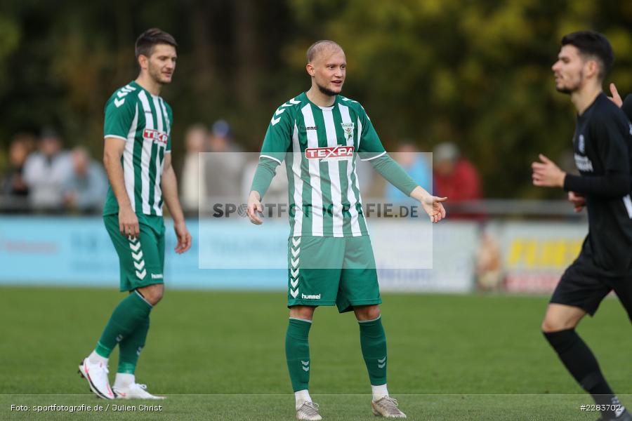Maximilian Weiß, Sportgelände In der Au, Karlburg, 24.10.2020, BFV, sport, action, Fussball, Deutschland, Oktober 2020, Saison 2019/2020, Bayernliga Nord, TSV Grossbardorf, TSV Karlburg - Bild-ID: 2283702