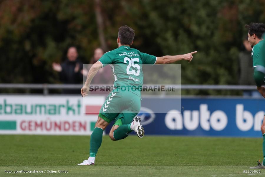 Simon Snaschel, Sportgelände In der Au, Karlburg, 24.10.2020, BFV, sport, action, Fussball, Deutschland, Oktober 2020, Saison 2019/2020, Bayernliga Nord, TSV Grossbardorf, TSV Karlburg - Bild-ID: 2283805 Simon Snaschel, Sportgelände In der Au, Karlburg, 24.10.2020, BFV, sport, action, Fussball, Deutschland, Oktober 2020, Saison 2019/2020, Bayernliga Nord, TSV Grossbardorf, TSV Karlburg - Bild-ID: 2283805