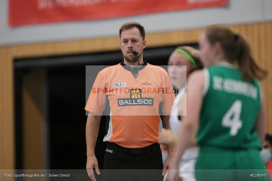 Schiedsrichter, Ludwig Schmidt, Hans-Wilhelm-Renkhoff Halle, Marktheidenfeld, 25.10.2020, RBL, sport, action, Deutschland, Basketball, Regionalliga Damen HR-Nord, Oktober 2020, Saison 2020/2021, SC Kemmern 1930, TV Marktheidenfeld - Bild-ID: 2283977 Schiedsrichter, Ludwig Schmidt, Hans-Wilhelm-Renkhoff Halle, Marktheidenfeld, 25.10.2020, RBL, sport, action, Deutschland, Basketball, Regionalliga Damen HR-Nord, Oktober 2020, Saison 2020/2021, SC Kemmern 1930, TV Marktheidenfeld - Bild-ID: 2283977