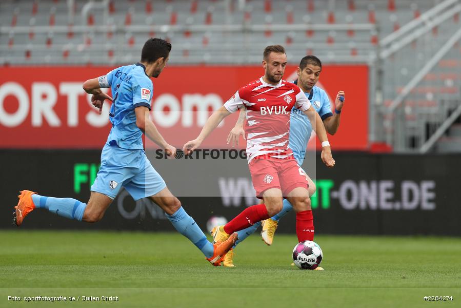 Anthony Losilla, Cristian Gamboa, Duell, David Kopacz, FLYERALARM Arena, Würzburg, 01.11.2020, DFL, sport, action, Fussball, Deutschland, November 2020, Saison 2020/2021, Bundesliga, 2. Bundesliga, VfL Bochum, FC Würzburger Kickers - Bild-ID: 2284274 Anthony Losilla, Cristian Gamboa, Duell, David Kopacz, FLYERALARM Arena, Würzburg, 01.11.2020, DFL, sport, action, Fussball, Deutschland, November 2020, Saison 2020/2021, Bundesliga, 2. Bundesliga, VfL Bochum, FC Würzburger Kickers - Bild-ID: 2284274