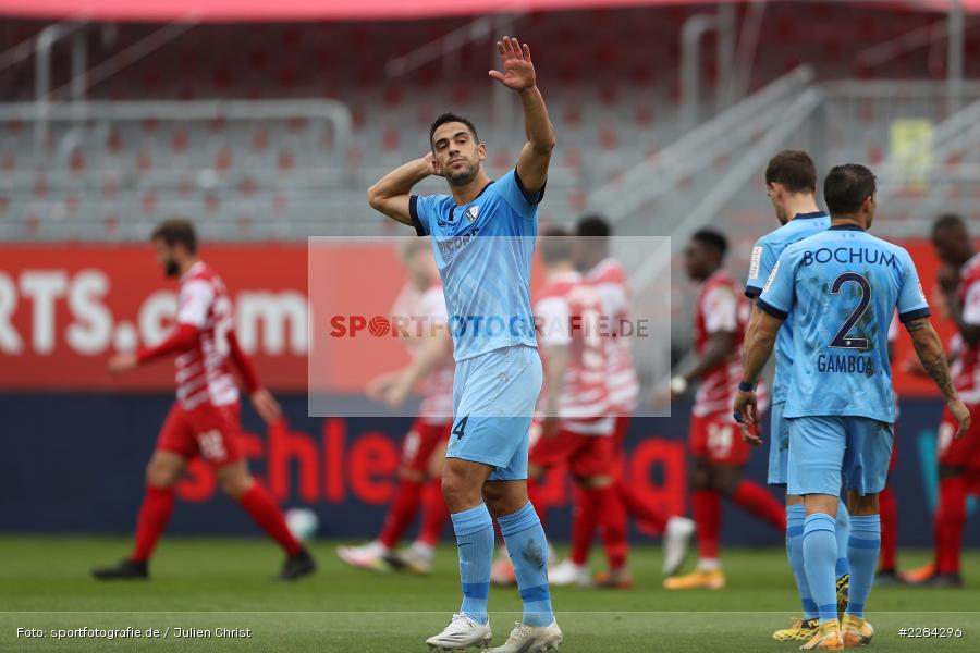 Manuel Riemann, Gestikuliert, Geste, Entschuldigt sich, Vasilios Lampropoulos, FLYERALARM Arena, Würzburg, 01.11.2020, DFL, sport, action, Fussball, Deutschland, November 2020, Saison 2020/2021, Bundesliga, 2. Bundesliga, VfL Bochum, FC Würzburger Kickers - Bild-ID: 2284296 Manuel Riemann, Gestikuliert, Geste, Entschuldigt sich, Vasilios Lampropoulos, FLYERALARM Arena, Würzburg, 01.11.2020, DFL, sport, action, Fussball, Deutschland, November 2020, Saison 2020/2021, Bundesliga, 2. Bundesliga, VfL Bochum, FC Würzburger Kickers - Bild-ID: 2284296
