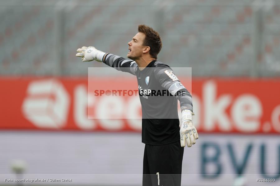 gestikuliert, gibt Anweisungen, Manuel Riemann, FLYERALARM Arena, Würzburg, 01.11.2020, DFL, sport, action, Fussball, Deutschland, November 2020, Saison 2020/2021, Bundesliga, 2. Bundesliga, VfL Bochum, FC Würzburger Kickers - Bild-ID: 2284300