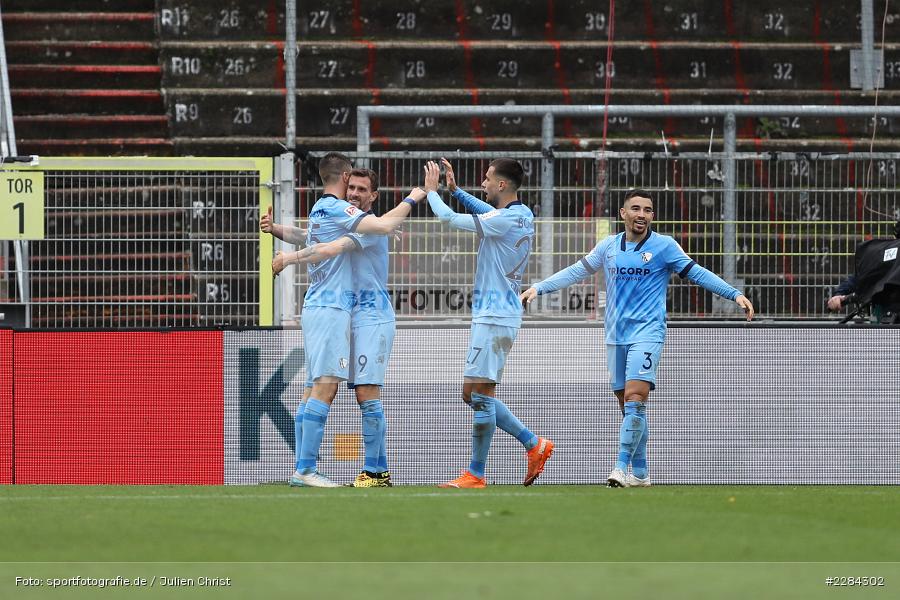 Milos Pantovic, Simon Zoller, Torjubel, Danilo Soares, FLYERALARM Arena, Würzburg, 01.11.2020, DFL, sport, action, Fussball, Deutschland, November 2020, Saison 2020/2021, Bundesliga, 2. Bundesliga, VfL Bochum, FC Würzburger Kickers - Bild-ID: 2284302 Milos Pantovic, Simon Zoller, Torjubel, Danilo Soares, FLYERALARM Arena, Würzburg, 01.11.2020, DFL, sport, action, Fussball, Deutschland, November 2020, Saison 2020/2021, Bundesliga, 2. Bundesliga, VfL Bochum, FC Würzburger Kickers - Bild-ID: 2284302