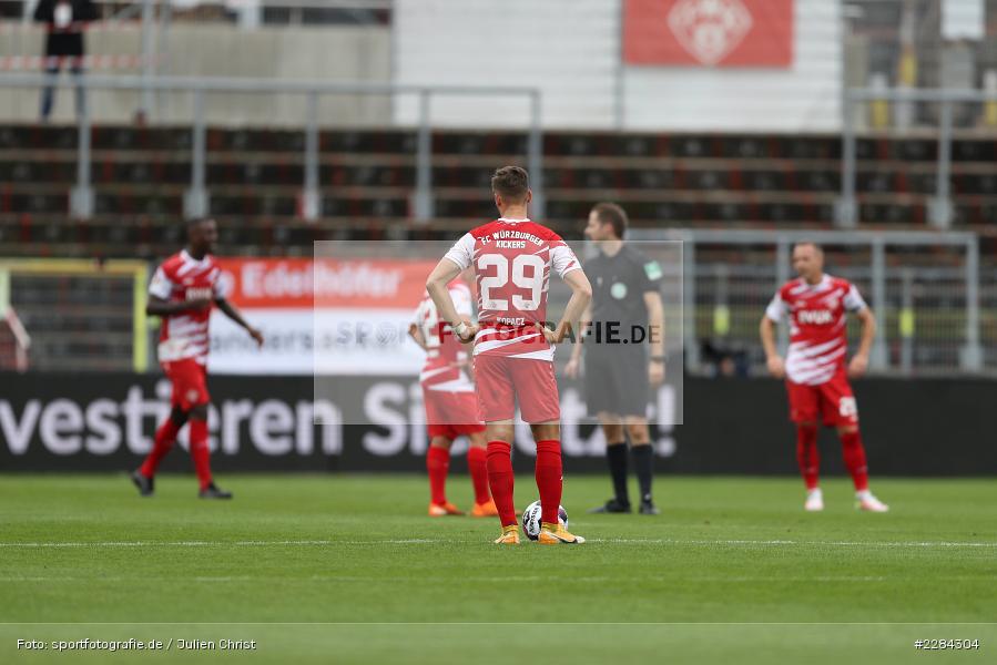 Gegentor, Enttäuscht, Bedient, David Kopacz, FLYERALARM Arena, Würzburg, 01.11.2020, DFL, sport, action, Fussball, Deutschland, November 2020, Saison 2020/2021, Bundesliga, 2. Bundesliga, VfL Bochum, FC Würzburger Kickers - Bild-ID: 2284304 Gegentor, Enttäuscht, Bedient, David Kopacz, FLYERALARM Arena, Würzburg, 01.11.2020, DFL, sport, action, Fussball, Deutschland, November 2020, Saison 2020/2021, Bundesliga, 2. Bundesliga, VfL Bochum, FC Würzburger Kickers - Bild-ID: 2284304