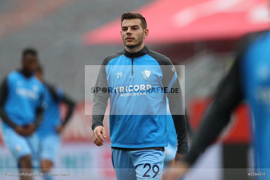 Maxim Leitsch, FLYERALARM Arena, Würzburg, 01.11.2020, DFL, sport, action, Fussball, Deutschland, November 2020, Saison 2020/2021, Bundesliga, 2. Bundesliga, VfL Bochum, FC Würzburger Kickers - Bild-ID: 2284374