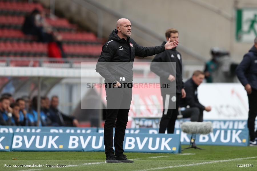 gibt Anweisungen, Marco Antwerpen, FLYERALARM Arena, Würzburg, 01.11.2020, DFL, sport, action, Fussball, Deutschland, November 2020, Saison 2020/2021, Bundesliga, 2. Bundesliga, VfL Bochum, FC Würzburger Kickers - Bild-ID: 2284391