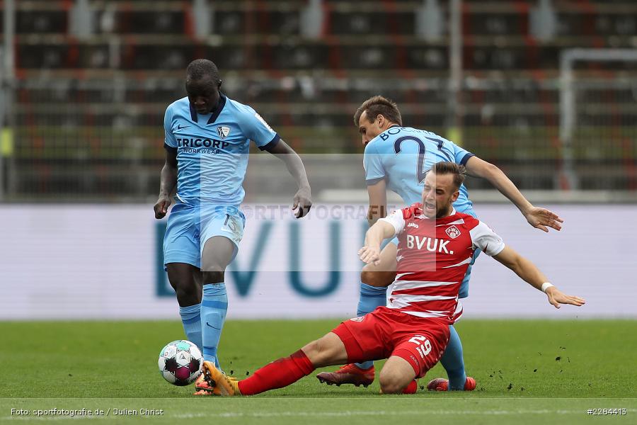 Raman Chibsah, Robert Tesche, David Kopacz, FLYERALARM Arena, Würzburg, 01.11.2020, DFL, sport, action, Fussball, Deutschland, November 2020, Saison 2020/2021, Bundesliga, 2. Bundesliga, VfL Bochum, FC Würzburger Kickers - Bild-ID: 2284413 Raman Chibsah, Robert Tesche, David Kopacz, FLYERALARM Arena, Würzburg, 01.11.2020, DFL, sport, action, Fussball, Deutschland, November 2020, Saison 2020/2021, Bundesliga, 2. Bundesliga, VfL Bochum, FC Würzburger Kickers - Bild-ID: 2284413