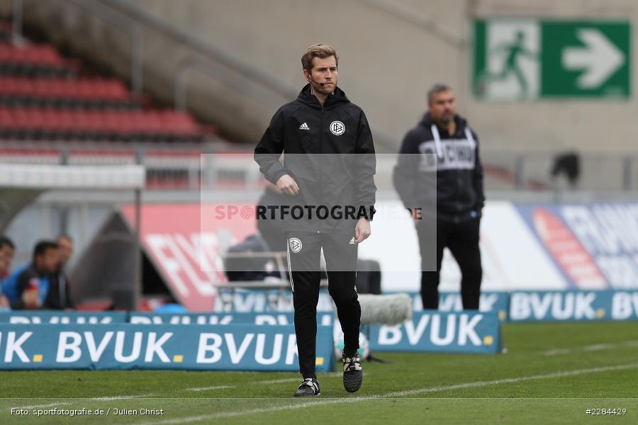 4. Offizieller, Justus Zorn, FLYERALARM Arena, Würzburg, 01.11.2020, DFL, sport, action, Fussball, Deutschland, November 2020, Saison 2020/2021, Bundesliga, 2. Bundesliga, VfL Bochum, FC Würzburger Kickers - Bild-ID: 2284429 4. Offizieller, Justus Zorn, FLYERALARM Arena, Würzburg, 01.11.2020, DFL, sport, action, Fussball, Deutschland, November 2020, Saison 2020/2021, Bundesliga, 2. Bundesliga, VfL Bochum, FC Würzburger Kickers - Bild-ID: 2284429