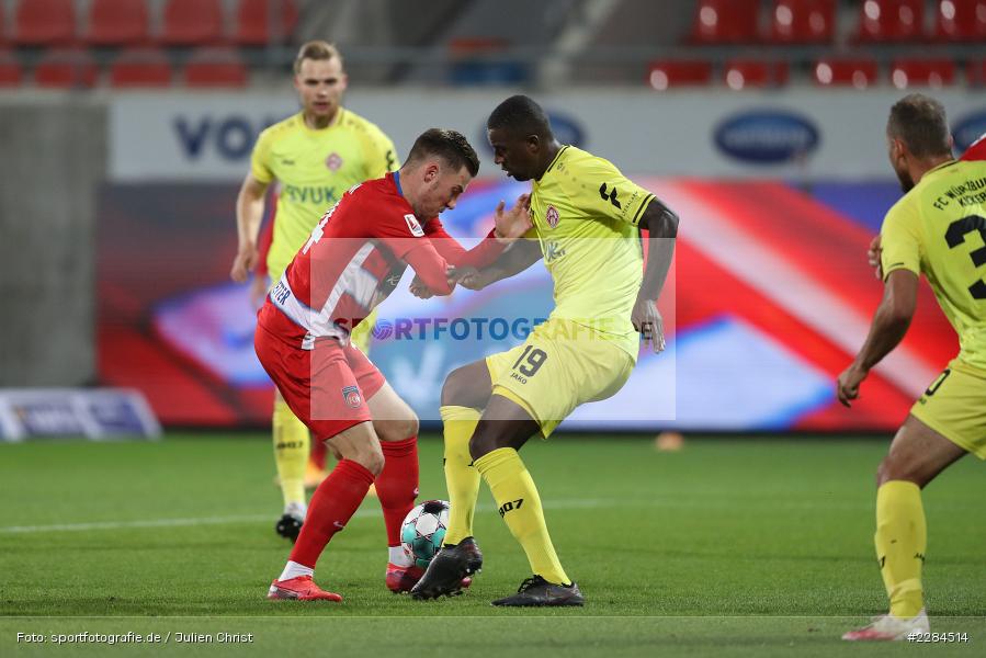 Christian Kühlwetter, Douglas Franco Teixeira, Voith-Arena, Heidenheim, 06.11.2020, DFL, sport, action, Fussball, Deutschland, November 2020, Saison 2020/2021, Bundesliga, 2. Bundesliga, FC Würzburger Kickers, 1. FC Heidenheim - Bild-ID: 2284514 Christian Kühlwetter, Douglas Franco Teixeira, Voith-Arena, Heidenheim, 06.11.2020, DFL, sport, action, Fussball, Deutschland, November 2020, Saison 2020/2021, Bundesliga, 2. Bundesliga, FC Würzburger Kickers, 1. FC Heidenheim - Bild-ID: 2284514