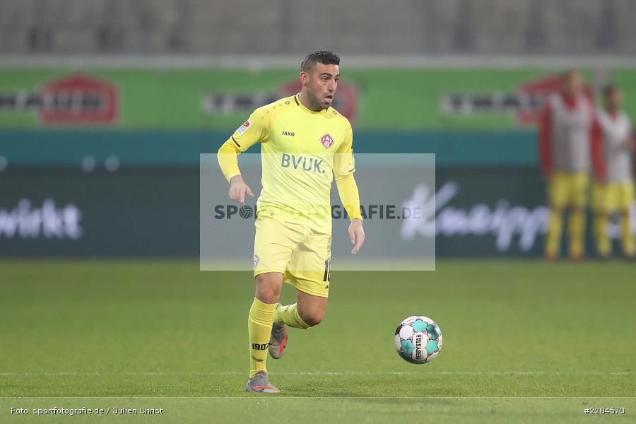 im Ballbesitz, Christofer David, Voith-Arena, Heidenheim, 06.11.2020, DFL, sport, action, Fussball, Deutschland, November 2020, Saison 2020/2021, Bundesliga, 2. Bundesliga, FC Würzburger Kickers, 1. FC Heidenheim - Bild-ID: 2284570 im Ballbesitz, Christofer David, Voith-Arena, Heidenheim, 06.11.2020, DFL, sport, action, Fussball, Deutschland, November 2020, Saison 2020/2021, Bundesliga, 2. Bundesliga, FC Würzburger Kickers, 1. FC Heidenheim - Bild-ID: 2284570