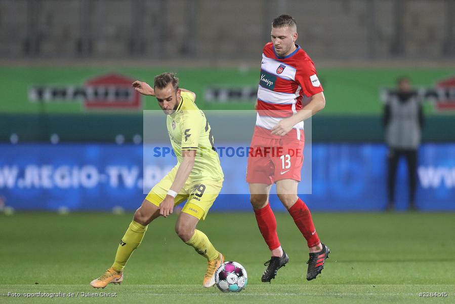 David Kopacz, Robert Leipertz, Voith-Arena, Heidenheim, 06.11.2020, DFL, sport, action, Fussball, Deutschland, November 2020, Saison 2020/2021, Bundesliga, 2. Bundesliga, FC Würzburger Kickers, 1. FC Heidenheim - Bild-ID: 2284615 David Kopacz, Robert Leipertz, Voith-Arena, Heidenheim, 06.11.2020, DFL, sport, action, Fussball, Deutschland, November 2020, Saison 2020/2021, Bundesliga, 2. Bundesliga, FC Würzburger Kickers, 1. FC Heidenheim - Bild-ID: 2284615