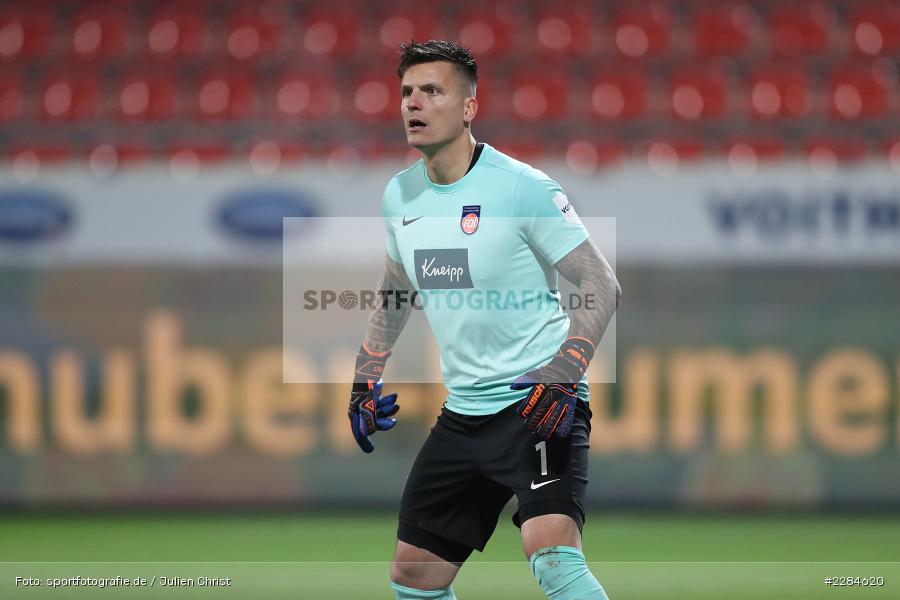 Torwart, Kevin Müller, Voith-Arena, Heidenheim, 06.11.2020, DFL, sport, action, Fussball, Deutschland, November 2020, Saison 2020/2021, Bundesliga, 2. Bundesliga, FC Würzburger Kickers, 1. FC Heidenheim - Bild-ID: 2284620 Torwart, Kevin Müller, Voith-Arena, Heidenheim, 06.11.2020, DFL, sport, action, Fussball, Deutschland, November 2020, Saison 2020/2021, Bundesliga, 2. Bundesliga, FC Würzburger Kickers, 1. FC Heidenheim - Bild-ID: 2284620