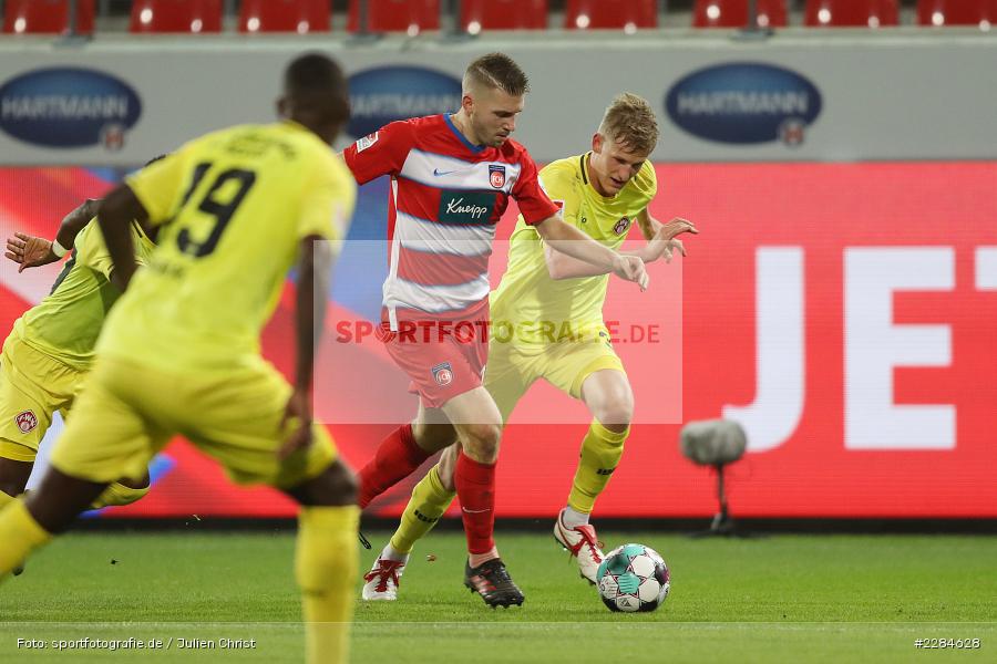 Niklas Hoffmann, Robert Leipertz, Voith-Arena, Heidenheim, 06.11.2020, DFL, sport, action, Fussball, Deutschland, November 2020, Saison 2020/2021, Bundesliga, 2. Bundesliga, FC Würzburger Kickers, 1. FC Heidenheim - Bild-ID: 2284628 Niklas Hoffmann, Robert Leipertz, Voith-Arena, Heidenheim, 06.11.2020, DFL, sport, action, Fussball, Deutschland, November 2020, Saison 2020/2021, Bundesliga, 2. Bundesliga, FC Würzburger Kickers, 1. FC Heidenheim - Bild-ID: 2284628