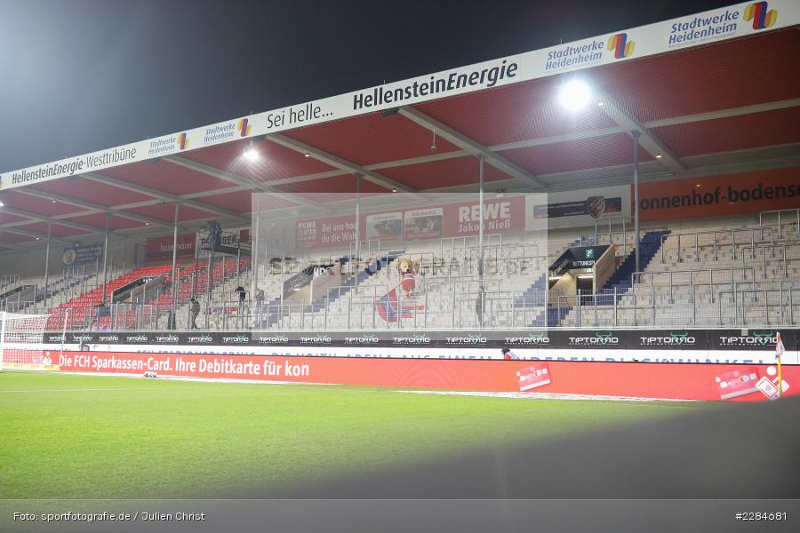sport, action, Voith-Arena, Tribüne, Saison 2020/2021, November 2020, Maskottchen Paule, Keine Fans, Heidenheim, Fussball, FC Würzburger Kickers, Deutschland, DFL, Covid-19, Bundesliga, 2. Bundesliga, 1. FC Heidenheim, 07.11.2020 - Bild-ID: 2284681 sport, action, Voith-Arena, Tribüne, Saison 2020/2021, November 2020, Maskottchen Paule, Keine Fans, Heidenheim, Fussball, FC Würzburger Kickers, Deutschland, DFL, Covid-19, Bundesliga, 2. Bundesliga, 1. FC Heidenheim, 07.11.2020 - Bild-ID: 2284681