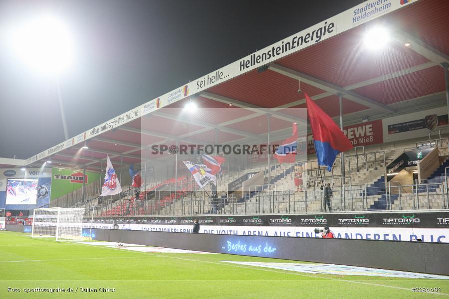 sport, action, Voith-Arena, Tribüne, Saison 2020/2021, November 2020, Maskottchen Paule, Keine Fans, Heidenheim, Fussball, Fahne, FCH, FC Würzburger Kickers, Deutschland, DFL, Covid-19, Clubfahne, Bundesliga, 2. Bundesliga, 1. FC Heidenheim, 07.11.2020 - Bild-ID: 2284682 sport, action, Voith-Arena, Tribüne, Saison 2020/2021, November 2020, Maskottchen Paule, Keine Fans, Heidenheim, Fussball, Fahne, FCH, FC Würzburger Kickers, Deutschland, DFL, Covid-19, Clubfahne, Bundesliga, 2. Bundesliga, 1. FC Heidenheim, 07.11.2020 - Bild-ID: 2284682