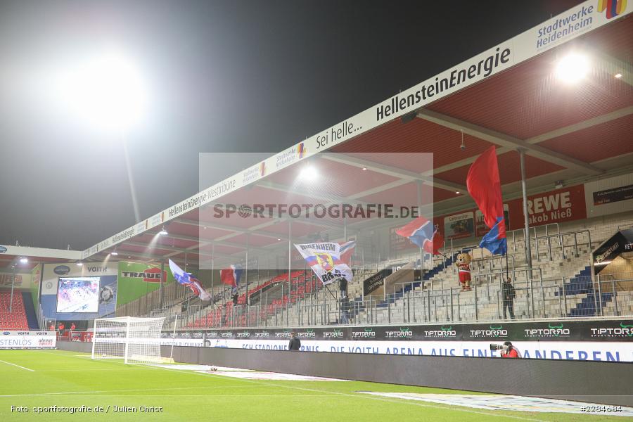 sport, action, Voith-Arena, Tribüne, Saison 2020/2021, November 2020, Maskottchen Paule, Keine Fans, Heidenheim, Fussball, Fahne, FCH, FC Würzburger Kickers, Deutschland, DFL, Covid-19, Clubfahne, Bundesliga, 2. Bundesliga, 1. FC Heidenheim, 07.11.2020 - Bild-ID: 2284684 sport, action, Voith-Arena, Tribüne, Saison 2020/2021, November 2020, Maskottchen Paule, Keine Fans, Heidenheim, Fussball, Fahne, FCH, FC Würzburger Kickers, Deutschland, DFL, Covid-19, Clubfahne, Bundesliga, 2. Bundesliga, 1. FC Heidenheim, 07.11.2020 - Bild-ID: 2284684