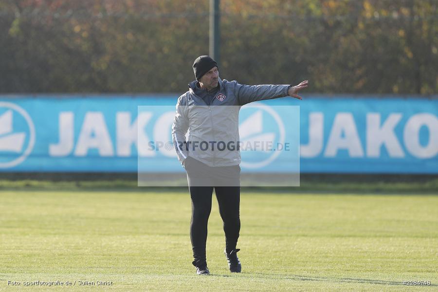 Sportgelände am Sonnenstuhl, Randersacker, 09.11.2020, DFL, sport, action, Fussball, Deutschland, November 2020, Saison 2020/2021, Bundesliga, 2. Bundesliga, FC Würzburger Kickers, Neuer Trainer, Bernhard Trares, Erstes Training, Vorstellung - Bild-ID: 2284748 Sportgelände am Sonnenstuhl, Randersacker, 09.11.2020, DFL, sport, action, Fussball, Deutschland, November 2020, Saison 2020/2021, Bundesliga, 2. Bundesliga, FC Würzburger Kickers, Neuer Trainer, Bernhard Trares, Erstes Training, Vorstellung - Bild-ID: 2284748