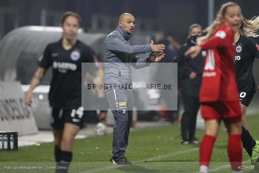 gibt Anweisungen, gestikuliert, Sofian Chahed, Stadion am Brentanobad, Frankfurt, 13.11.2020, DFL, sport, action, Fussball, Deutschland, November 2020, Saison 2020/2021, Die Liga, FLYERALARM Frauen-Bundesliga, Frauen-Bundesliga, 1. Bundesliga Frauen, 1.FFC Turbine Potsdam, Eintracht Frankfurt Frauen - Bild-ID: 2284933 gibt Anweisungen, gestikuliert, Sofian Chahed, Stadion am Brentanobad, Frankfurt, 13.11.2020, DFL, sport, action, Fussball, Deutschland, November 2020, Saison 2020/2021, Die Liga, FLYERALARM Frauen-Bundesliga, Frauen-Bundesliga, 1. Bundesliga Frauen, 1.FFC Turbine Potsdam, Eintracht Frankfurt Frauen - Bild-ID: 2284933