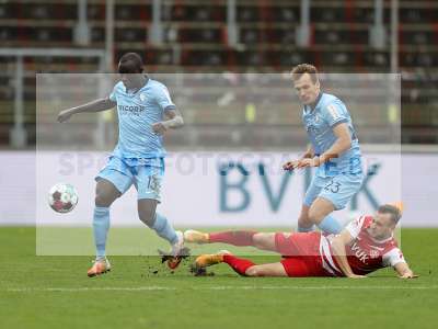 Fotos von FC Würzburger Kickers - VfL Bochum auf sportfotografie.de